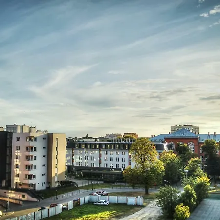 Lägenhet Apartament Dlugie Ogrody *
